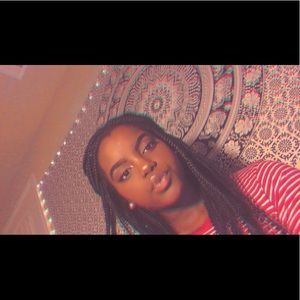 Meet your Posher, Tracy